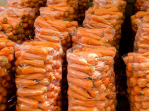 Fresh Farm Carrots – Sweet, Crunchy & Available for Bulk Purchase